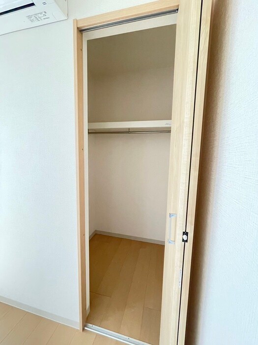 物件内観写真20　(収納)