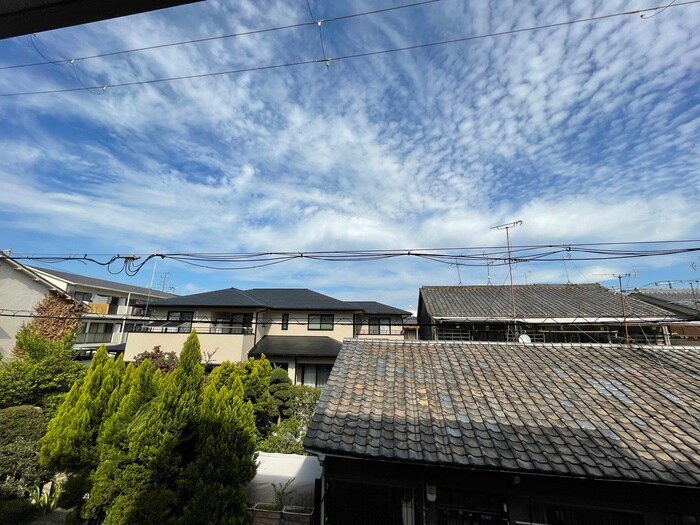 物件内観写真22　(室内からの展望)