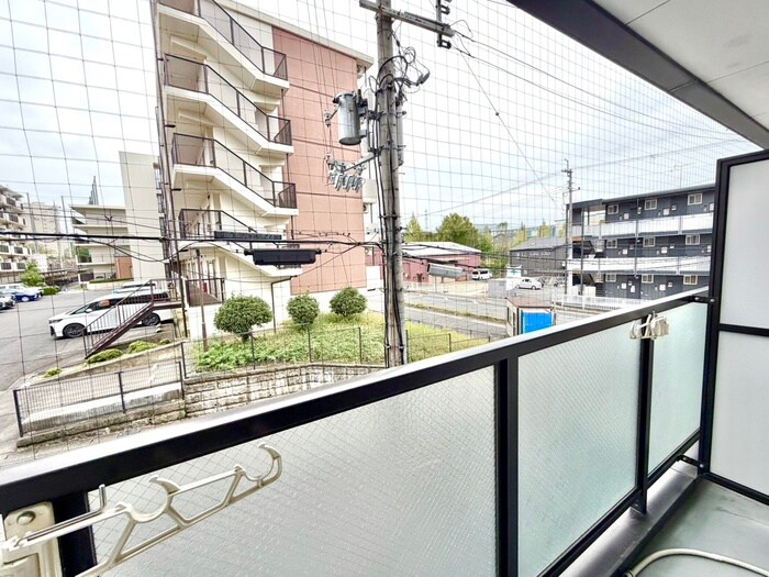 物件内観写真20　(室内からの展望)