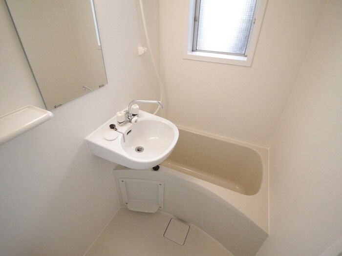 物件内観写真12　(バス／シャワールーム等)