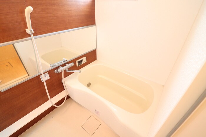 物件内観写真9　(バス／シャワールーム等)