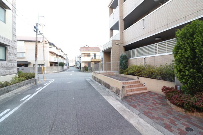 物件外観写真6　(周辺環境)