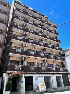 レアレア大正５７番館外観写真