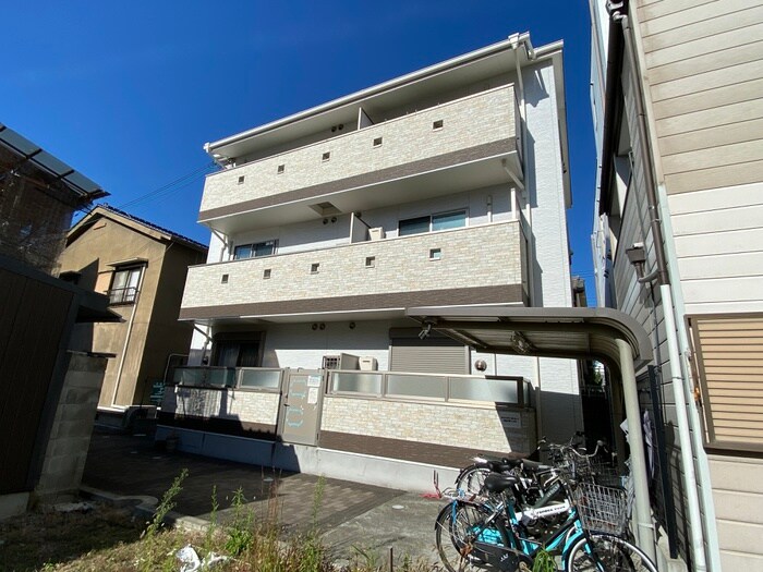 物件外観写真2　(外観写真)