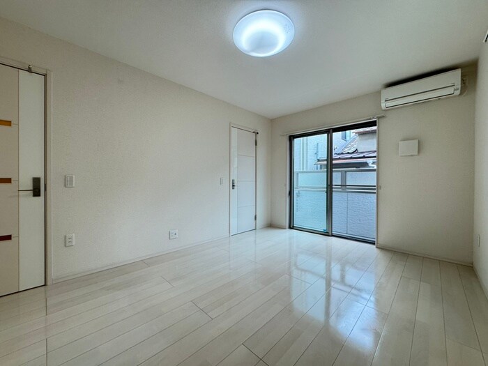 物件内観写真14　(居室)