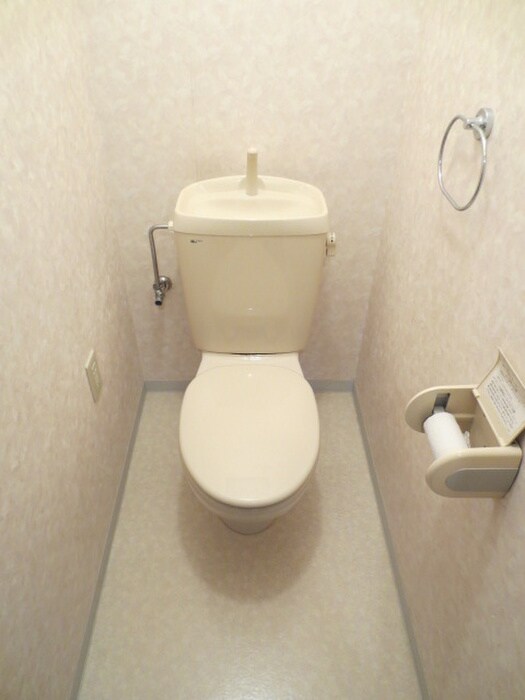 物件内観写真15　(トイレ)