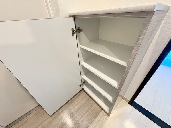 靴箱
