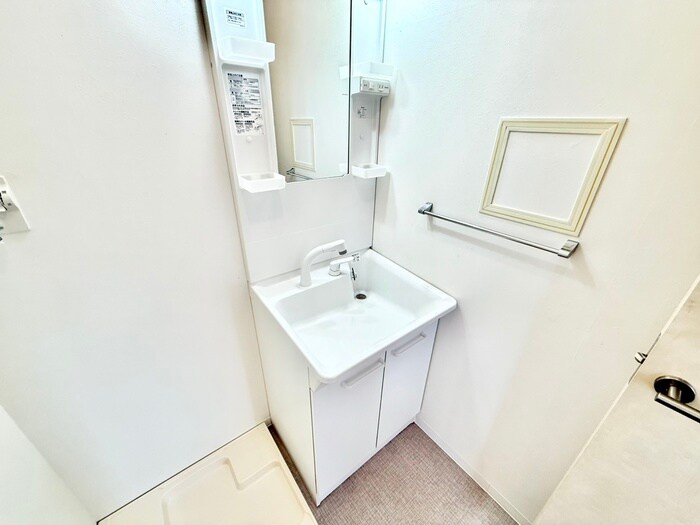 物件内観写真10　(洗面)