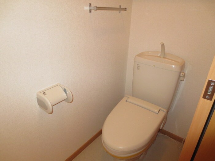 物件内観写真12　(トイレ)