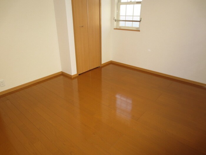 物件内観写真16　(居室)