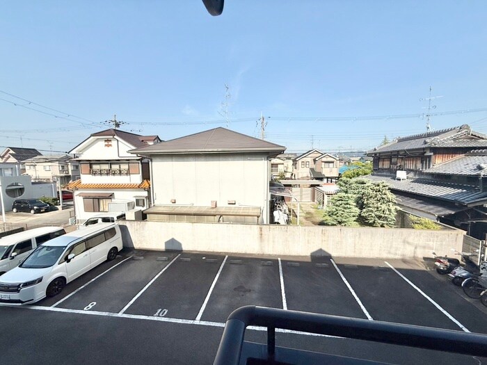 物件内観写真22　(室内からの展望)