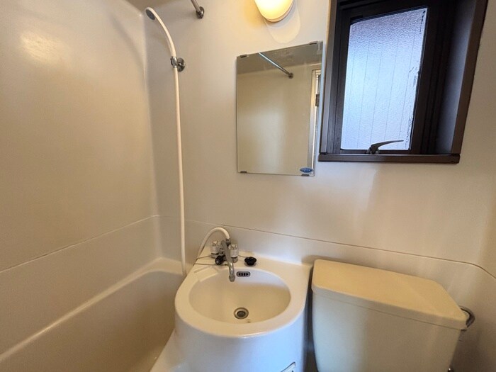 物件内観写真15　(洗面)