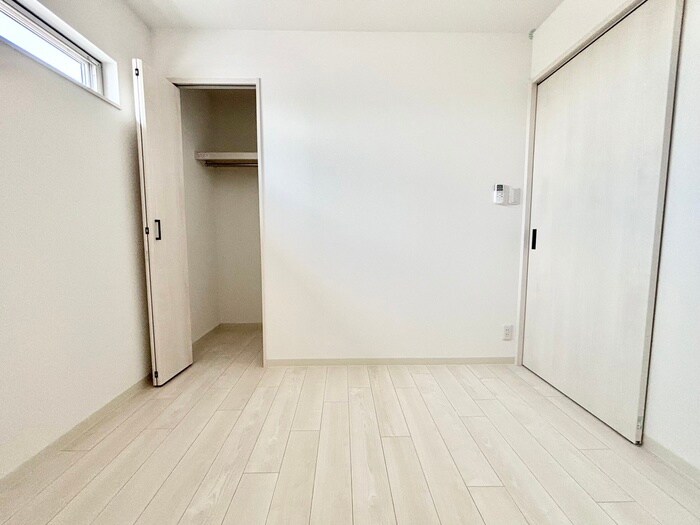 物件内観写真10　(居室)