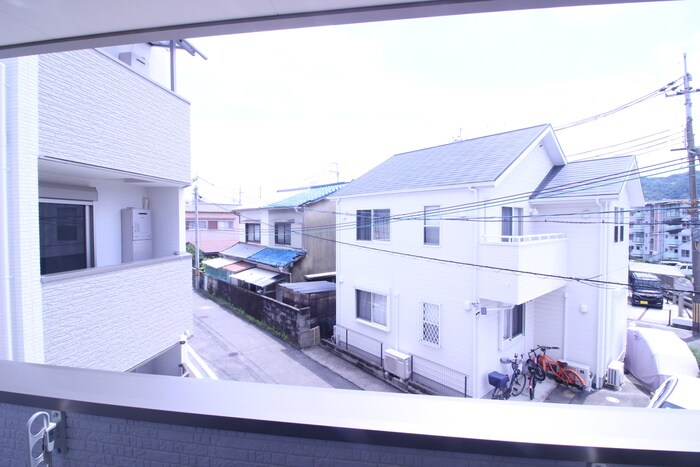 物件内観写真22　(室内からの展望)