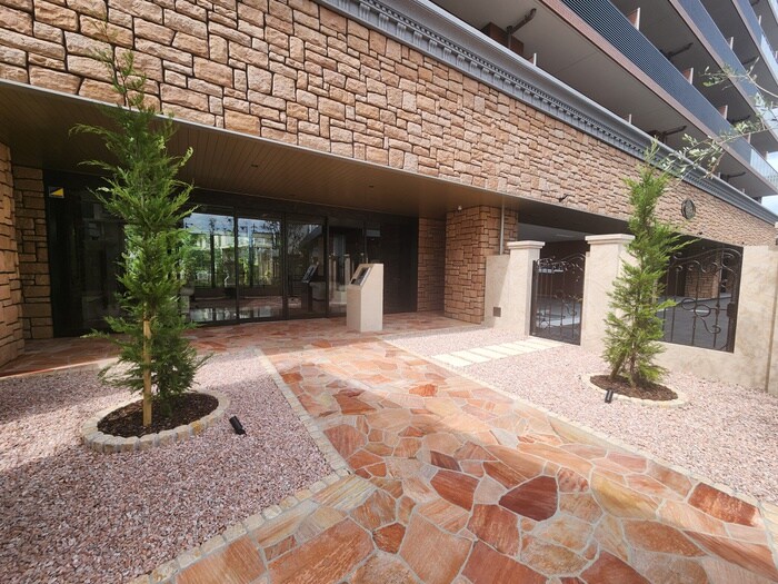 物件外観写真3　(建物設備)