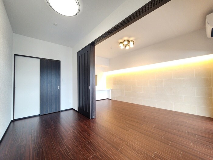 物件内観写真10　(居室)