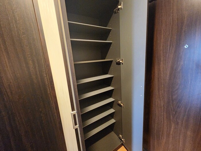 物件内観写真17　(靴箱)