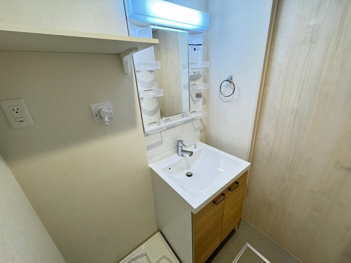 物件内観写真11　(洗面)