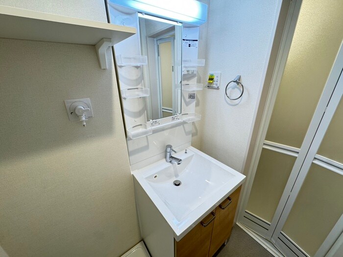 物件内観写真11　(洗面)