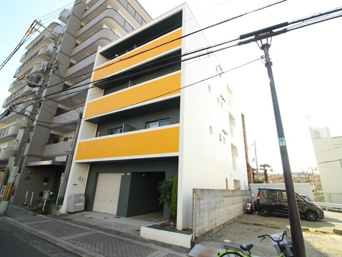 物件外観写真1　(外観写真)