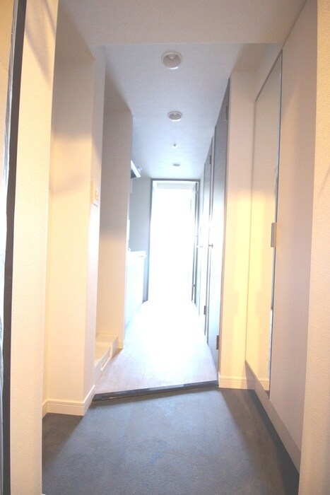 物件内観写真18　(廊下)