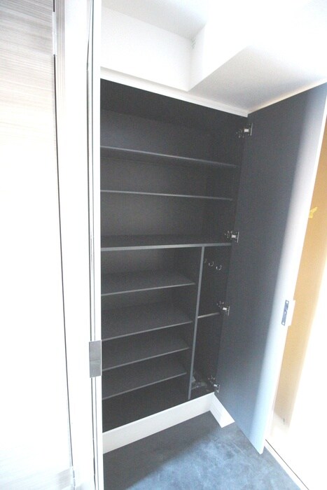 物件内観写真19　(靴箱)