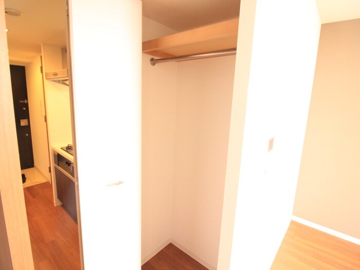 物件内観写真20　(収納)