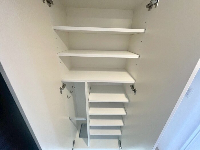物件内観写真22　(靴箱)