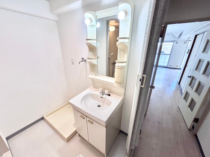 物件内観写真14　(洗面)