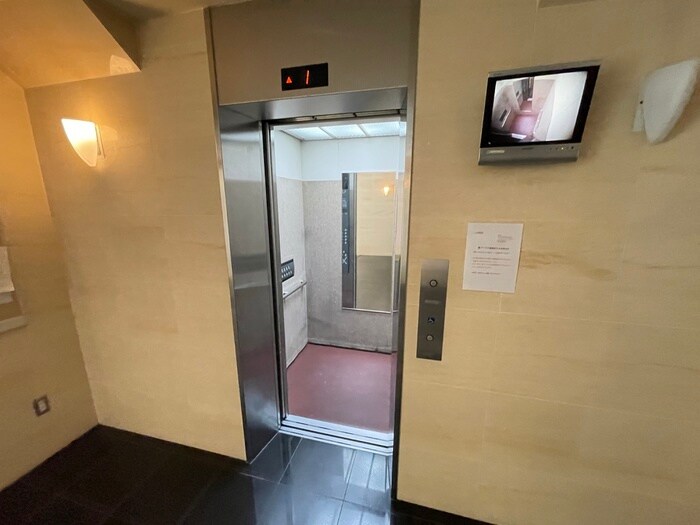 物件外観写真6　(建物設備)