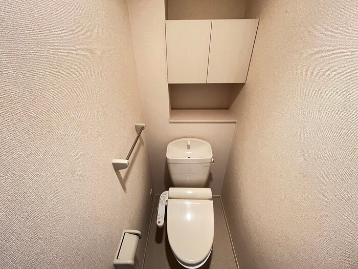 物件内観写真9　(トイレ)