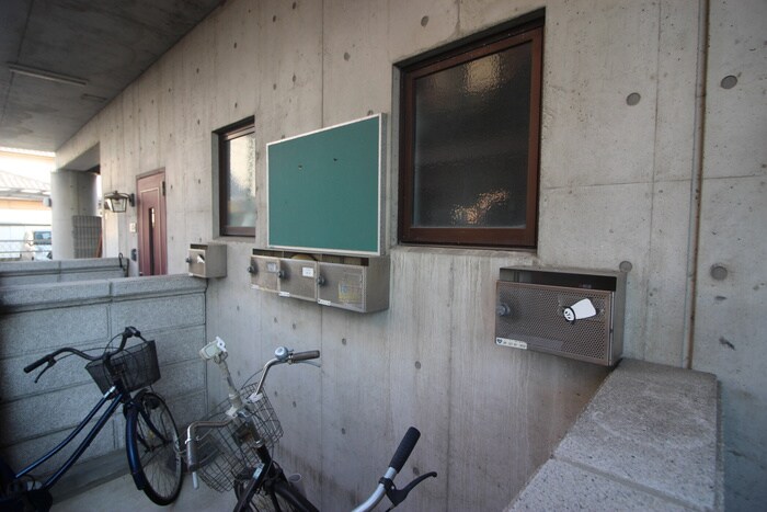 物件外観写真3　(建物設備)