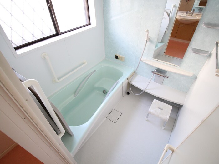 物件内観写真12　(バス／シャワールーム等)