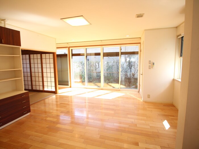 物件内観写真17　(居室)