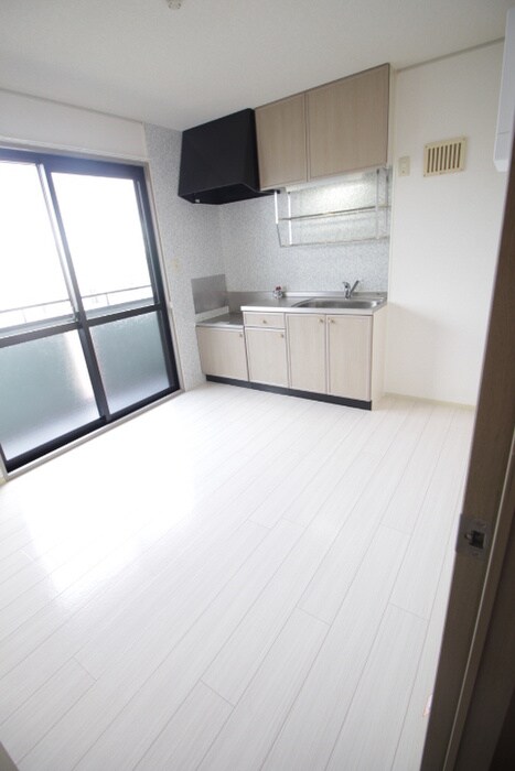 物件内観写真11　(居室)