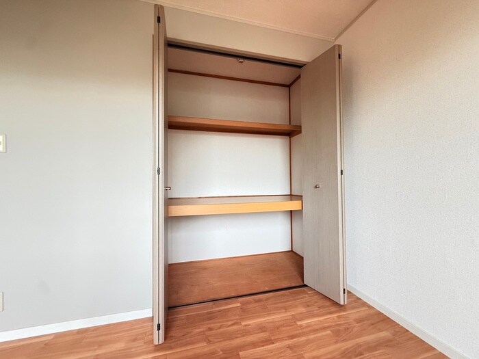 物件内観写真14　(収納)
