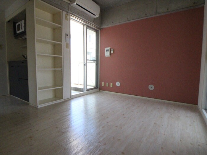 物件内観写真10　(居室)