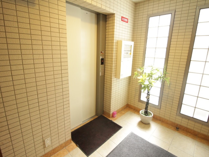 物件外観写真5　(建物設備)