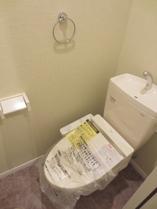 物件内観写真11　(トイレ)