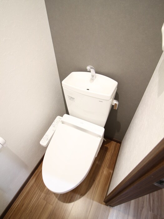 物件内観写真10　(トイレ)