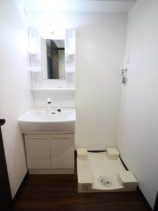 物件内観写真11　(洗面)