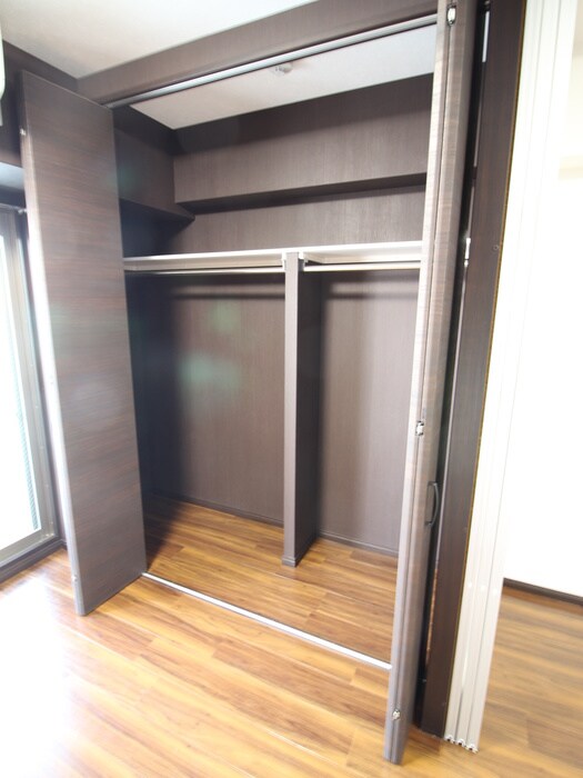 物件内観写真12　(収納)