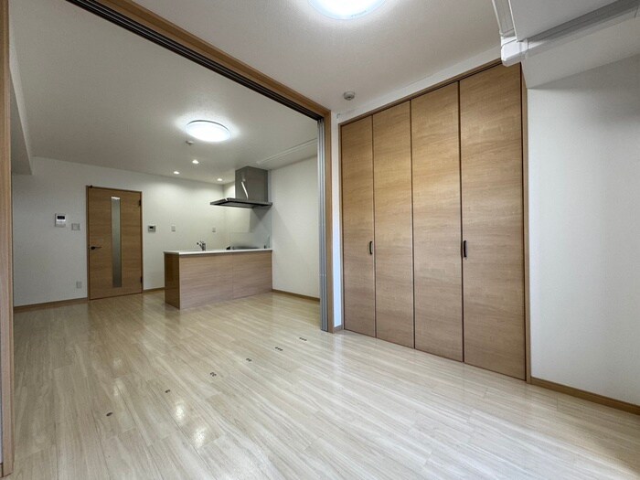 物件内観写真13　(居室)