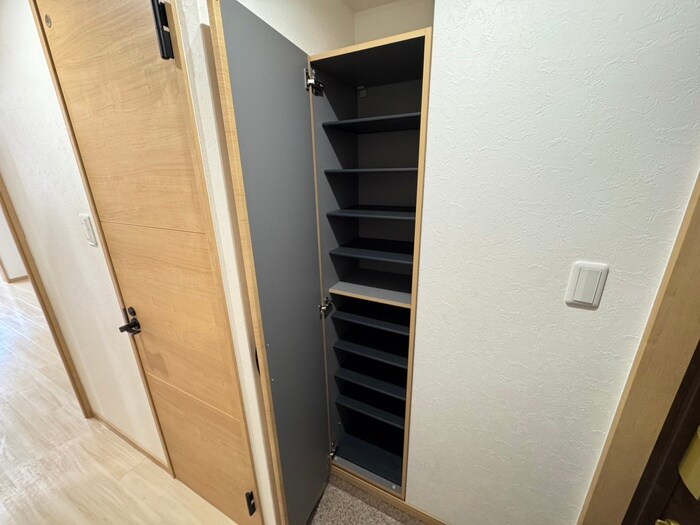 物件内観写真16　(靴箱)