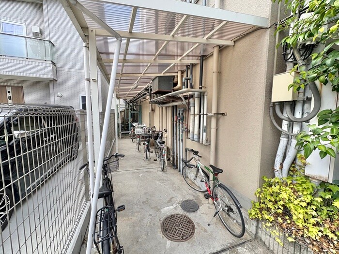 らぽ～るⅡの駐輪場