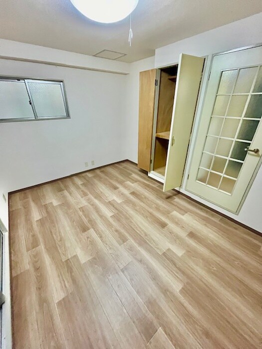 物件内観写真14　(居室)