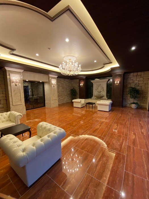 物件外観写真5　(エントランス部分)