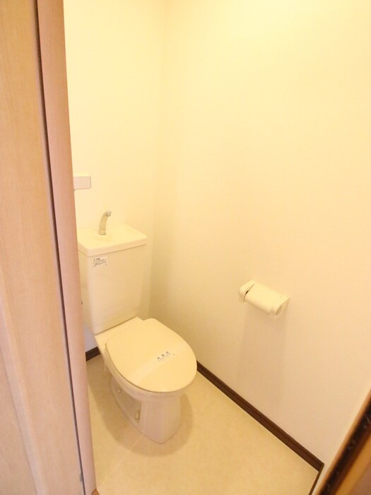 物件内観写真10　(トイレ)