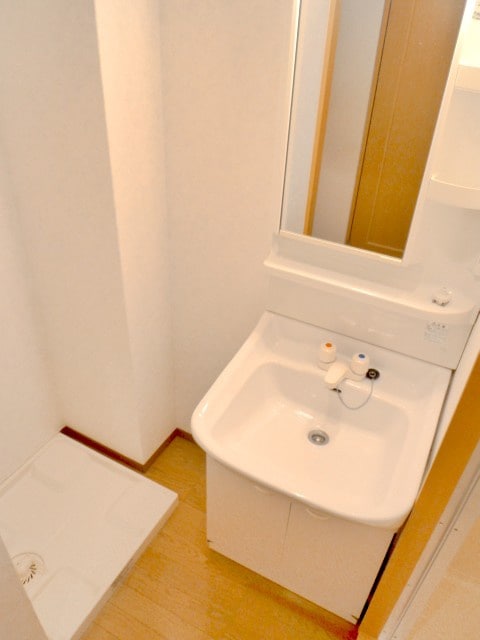 物件内観写真15　(洗面)