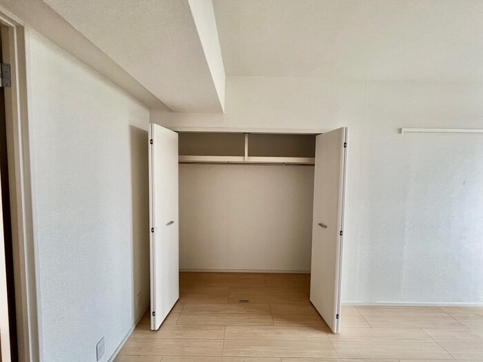 物件内観写真16　(収納)